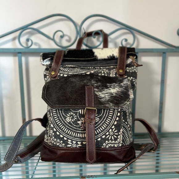 Myra Bag Handbags - 🎒📚🎓Tribal Rug Canvas Leather cowhide Backpack Myra Laptop Work School Backpack